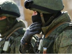 Военнослужащие